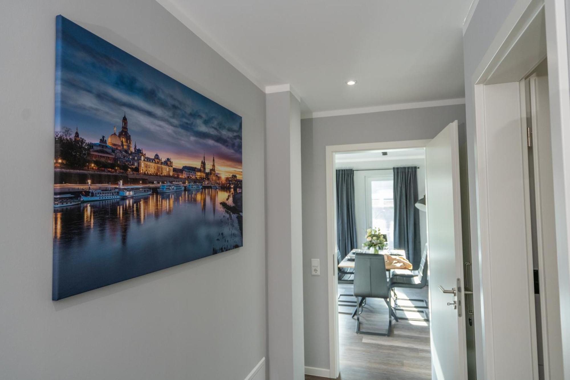 Cozy City Dream Apartment Mit Terrasse Und Parkplatz - 90M² Дрезден Екстериор снимка